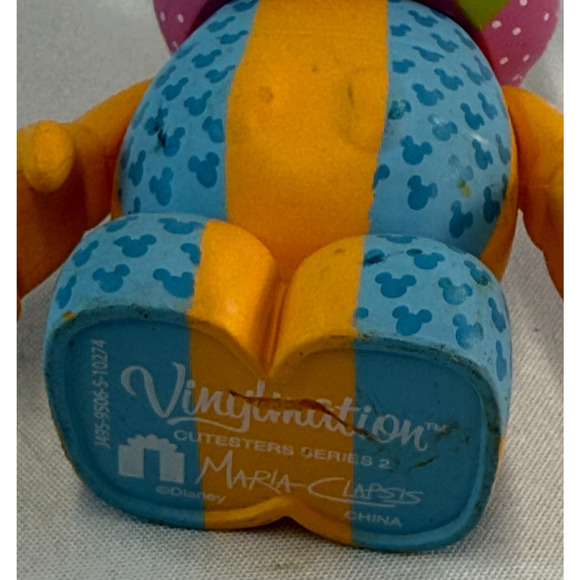 Disney Vinylmation Cutesters Series 2 Gift Maria Clapsis 3" Collectible Figure - Picture 3 of 3